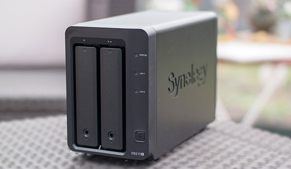Synology DS215+